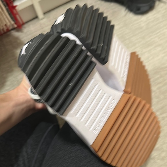 Converse run star hike platform Black High-Top Sneakers 6.5 - Picture 3 of 6